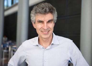 Yoshua Bengio